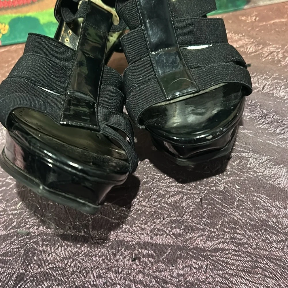 🔥‎ 👠 BcBg black iconic dress shoes 👠